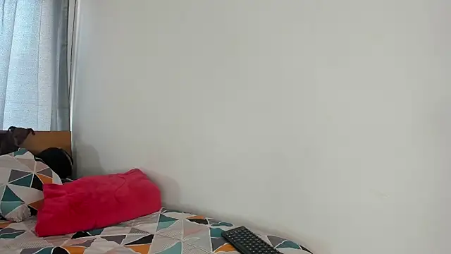 Snapshot of Keniia_rizz chatting on November 2025 09:48:01 PM Keniia rizz online show from November 2025 09:48:01 PM