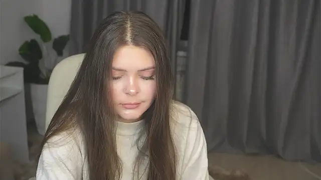 Snapshot of AdelinaIbraham chatting on October 2025 03:44:01 PM AdelinaIbraham online show from October 2025 03:44:01 PM