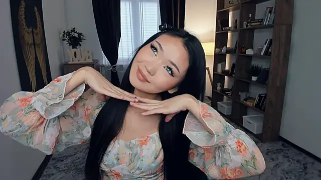 OnieClose online show from November 2025 08:18:02 AM