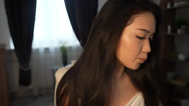 OnieClose online show from February 2026 08:44:01 AM