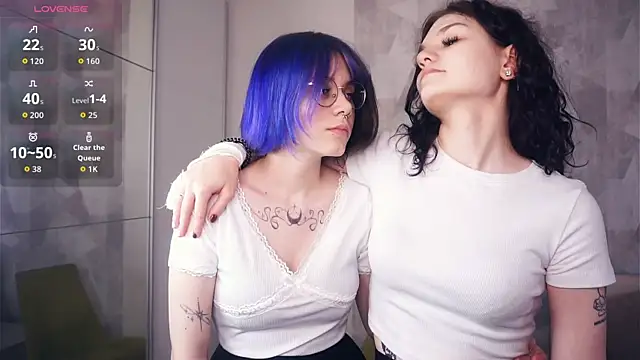 Snapshot of KellePourier chatting on November 2025 07:35:01 PM KellePourier online show from November 2025 07:35:01 PM