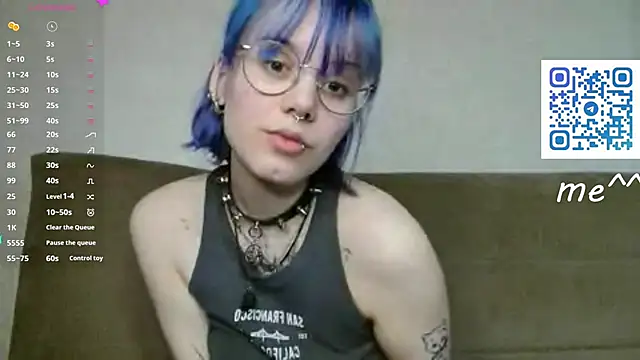 KellePourier online show from April 2026 07:45:01 AM