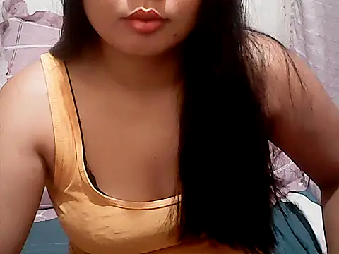 MahusaynaPiinay online show from May 2026 11:47:02 PM