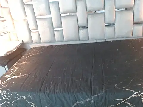 Snapshot of Memi_xxx chatting on November 2025 02:37:02 AM Memi xxx online show from November 2025 02:37:02 AM