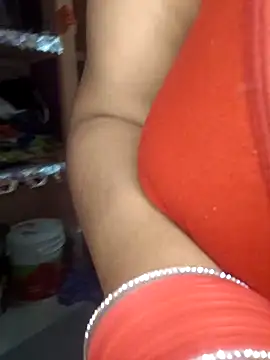 CUTE-GIRL-1 online show from November 2025 04:24:02 AM