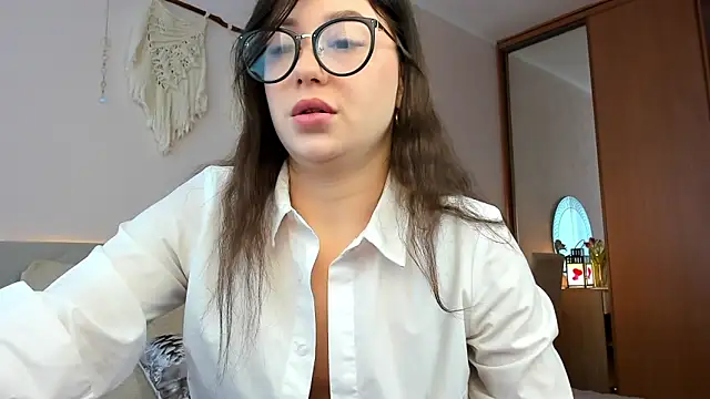 Rita Moonlight online show from March 2026 06:11:02 AM