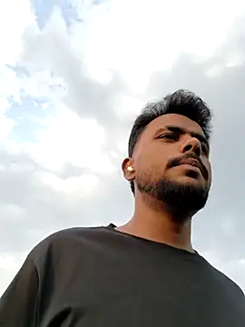 devil boy 0909 online show from February 2026 12:06:02 PM