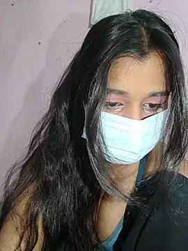 palakmishra033 online show from December 2025 05:11:01 AM