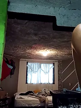 SkinniYamo online show from March 2026 03:46:02 PM