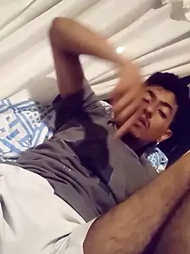 SkinniYamo online show from March 2026 04:50:01 AM