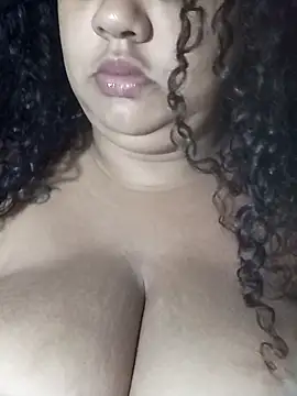 Snapshot of safirahot69 chatting on November 2025 09:26:02 AM safirahot69 online show from November 2025 09:26:02 AM