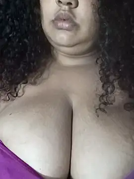 Snapshot of safirahot69 chatting on November 2025 09:13:01 AM safirahot69 online show from November 2025 09:13:01 AM