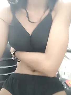 Snapshot of Lendha_13 chatting on October 2025 07:40:02 AM Lendha 13 online show from October 2025 07:40:02 AM