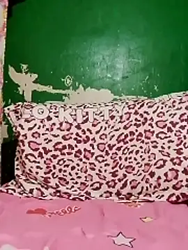 asiangirl 690826 online show from November 2025 04:18:02 PM