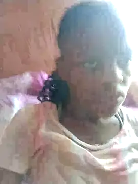 Snapshot of Blondecurv24 chatting on October 2025 10:14:02 AM Blondecurv24 online show from October 2025 10:14:02 AM