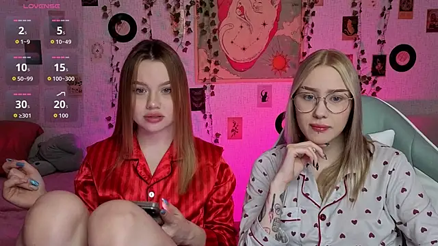  kitEkat   online show from October 2025 11:22:02 AM