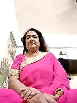Snapshot of Miss_Seeya25 chatting on October 2025 01:22:02 PM Miss Seeya25 online show from October 2025 01:22:02 PM