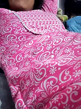 Hot-Rubyy online show from April 2026 05:47:01 PM