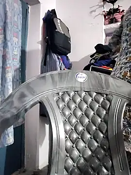 Hot-Rubyy online show from April 2026 04:36:02 PM