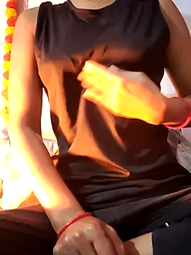 Hot-Rubyy online show from December 2025 02:56:01 AM