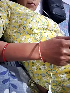 Hot-Rubyy online show from March 2026 10:52:02 AM