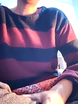 Hot-Rubyy online show from February 2026 03:39:01 AM