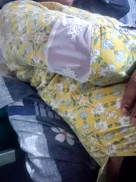 Hot-Rubyy online show from March 2026 05:09:02 PM