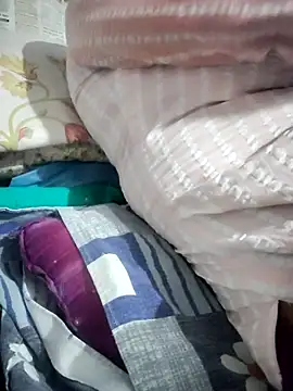 Hot-Rubyy online show from March 2026 05:02:02 PM