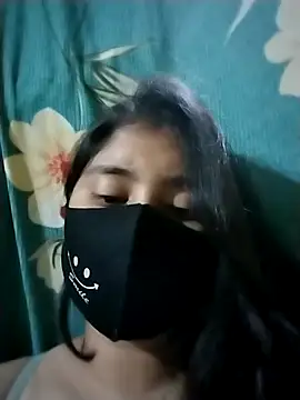 Hot-Rubyy online show from October 2025 06:08:01 PM