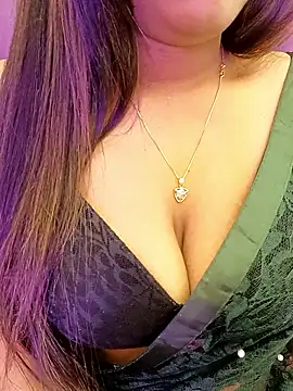 menaxi-baby7 online show from January 2026 11:33:01 PM