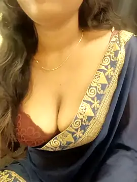 menaxi-baby7 online show from November 2025 12:04:02 AM