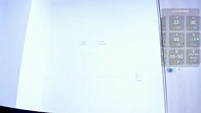 Snapshot of BONNIEFLOREZ chatting on November 2025 06:12:02 PM BONNIEFLOREZ online show from November 2025 06:12:02 PM