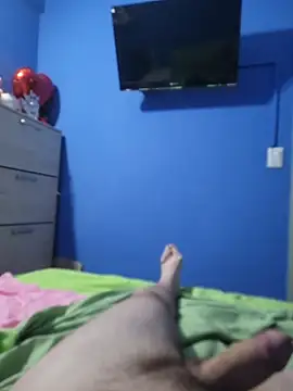 Tincho1051 online show from December 2025 02:52:01 PM