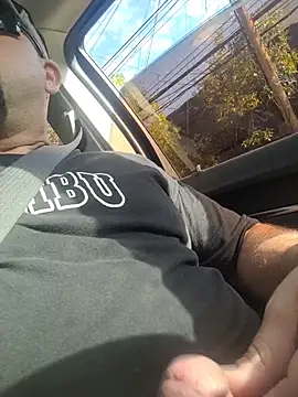 Tincho1051 online show from April 2026 01:27:01 PM