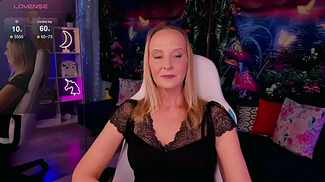 ScarlettPalmer online show from February 2026 10:11:01 AM