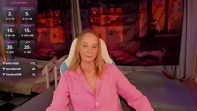 ScarlettPalmer online show from June 2026 02:33:01 PM