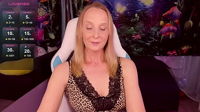 ScarlettPalmer online show from June 2026 10:58:01 AM