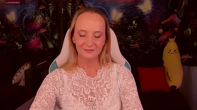 ScarlettPalmer online show from December 2025 10:06:01 AM