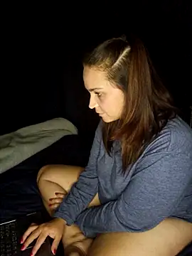 lilMissMarli online show from November 2025 07:39:02 PM