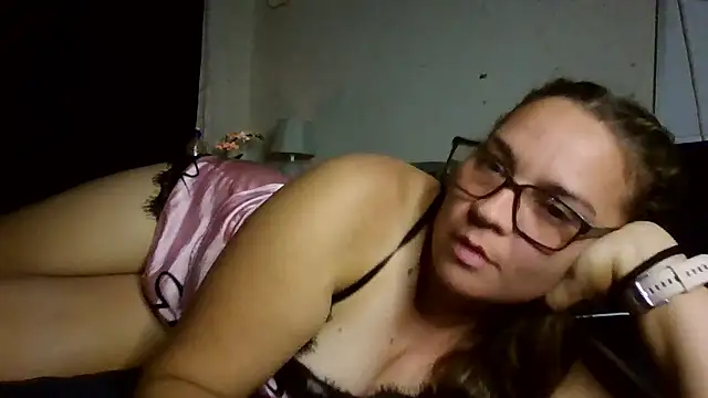 Snapshot of lilMissMarli chatting on January 2026 07:28:02 PM lilMissMarli online show from January 2026 07:28:02 PM