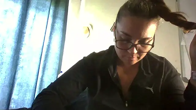 Snapshot of lilMissMarli chatting on January 2026 08:51:02 AM lilMissMarli online show from January 2026 08:51:02 AM