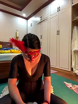 Qt889999 online show from November 2025 02:01:01 PM