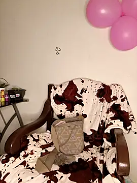 Snapshot of leona_sumiza chatting on November 2025 08:08:02 AM leona sumiza online show from November 2025 08:08:02 AM