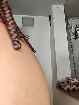 Snapshot of leona_sumiza chatting on November 2025 10:59:02 AM leona sumiza online show from November 2025 10:59:02 AM