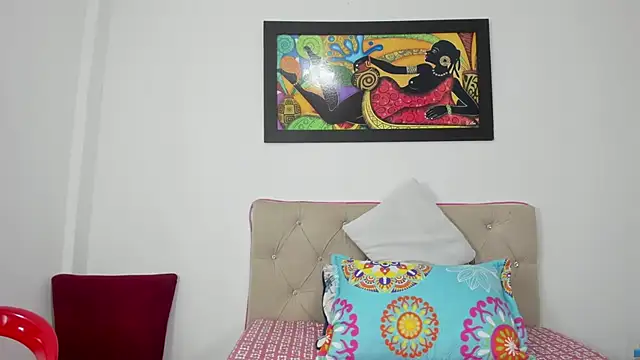 natacha ferrer1 online show from February 2026 07:43:01 PM