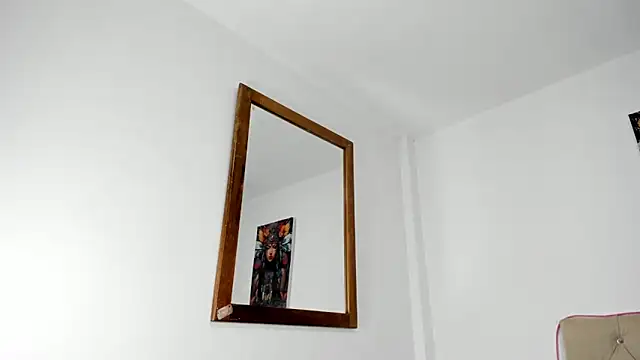 Snapshot of natacha_ferrer1 chatting on December 2025 12:31:02 PM natacha ferrer1 online show from December 2025 12:31:02 PM