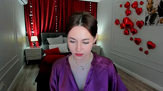 MakeYoueHappy online show from February 2026 03:25:02 AM