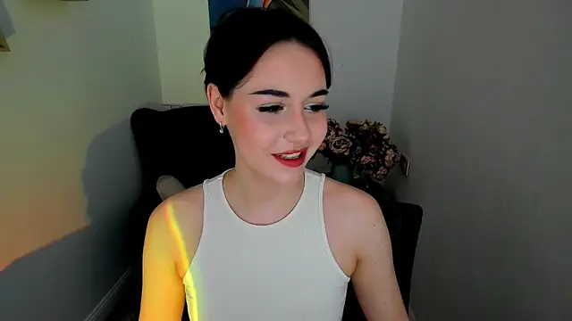 MakeYoueHappy online show from February 2026 03:28:01 AM