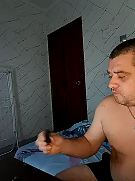 Margohastar online show from November 2025 05:28:02 PM