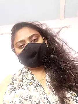 Snapshot of girl999 chatting on March 2026 04:52:01 AM girl999 online show from March 2026 04:52:01 AM